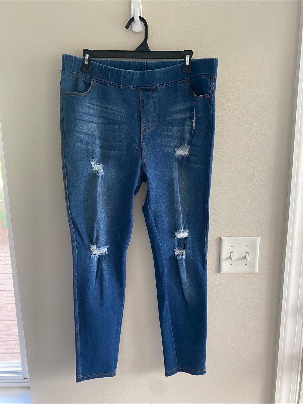 JVINI Dark Blue Distressed Skinny Jeans